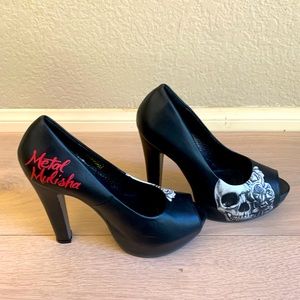 Metal Mulisha Pumps with Skulls